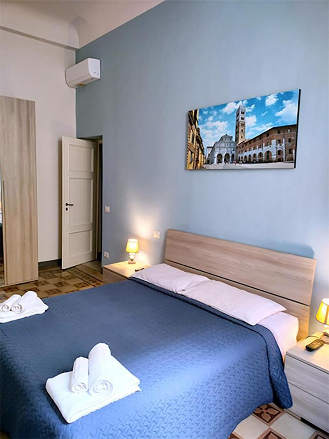 The Walls Apartamento Lucca Exterior foto