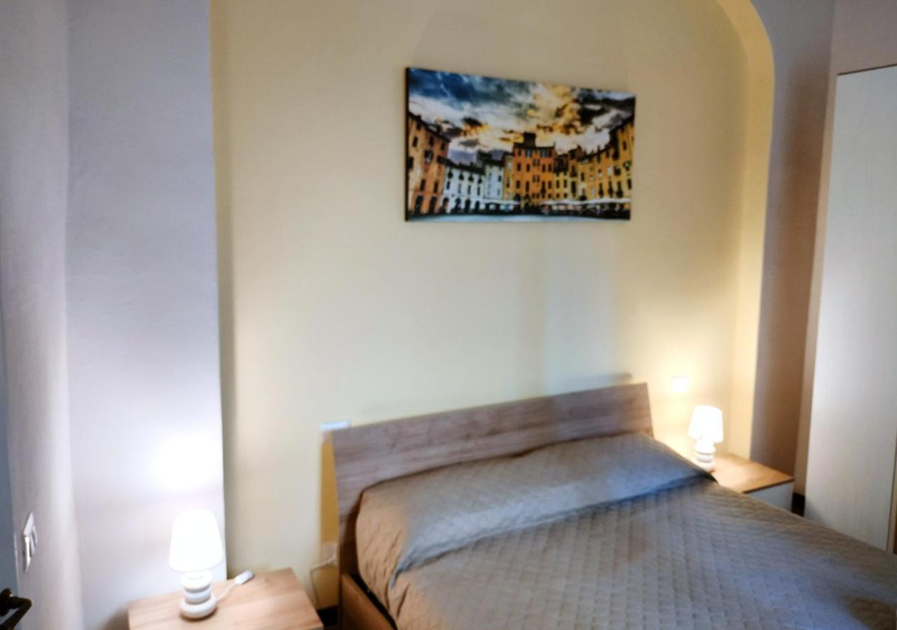 The Walls Apartamento Lucca Exterior foto